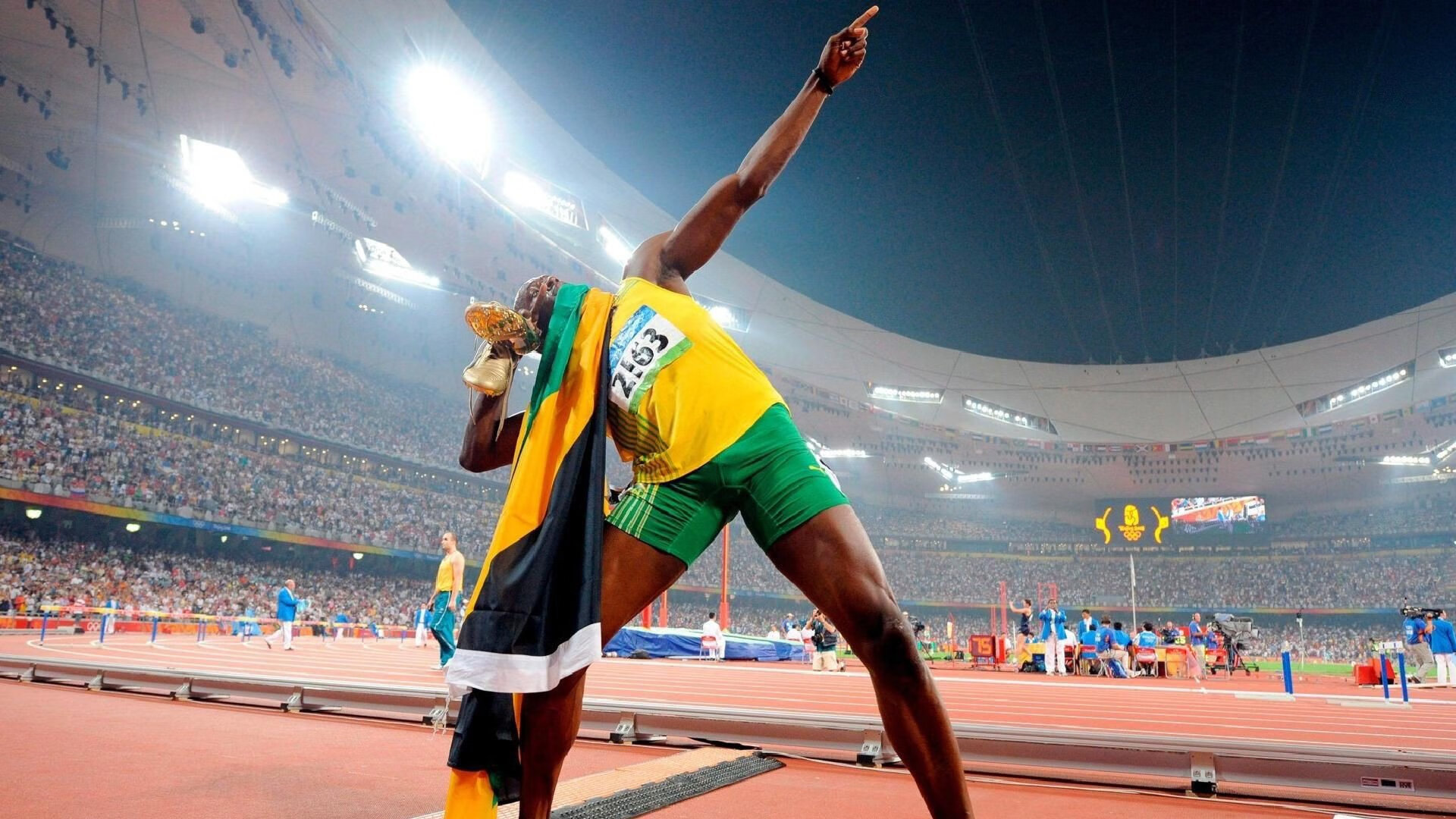 “悬念迭起！比赛悬念在最后一瞬间得到解锁”，没有悬念的比赛