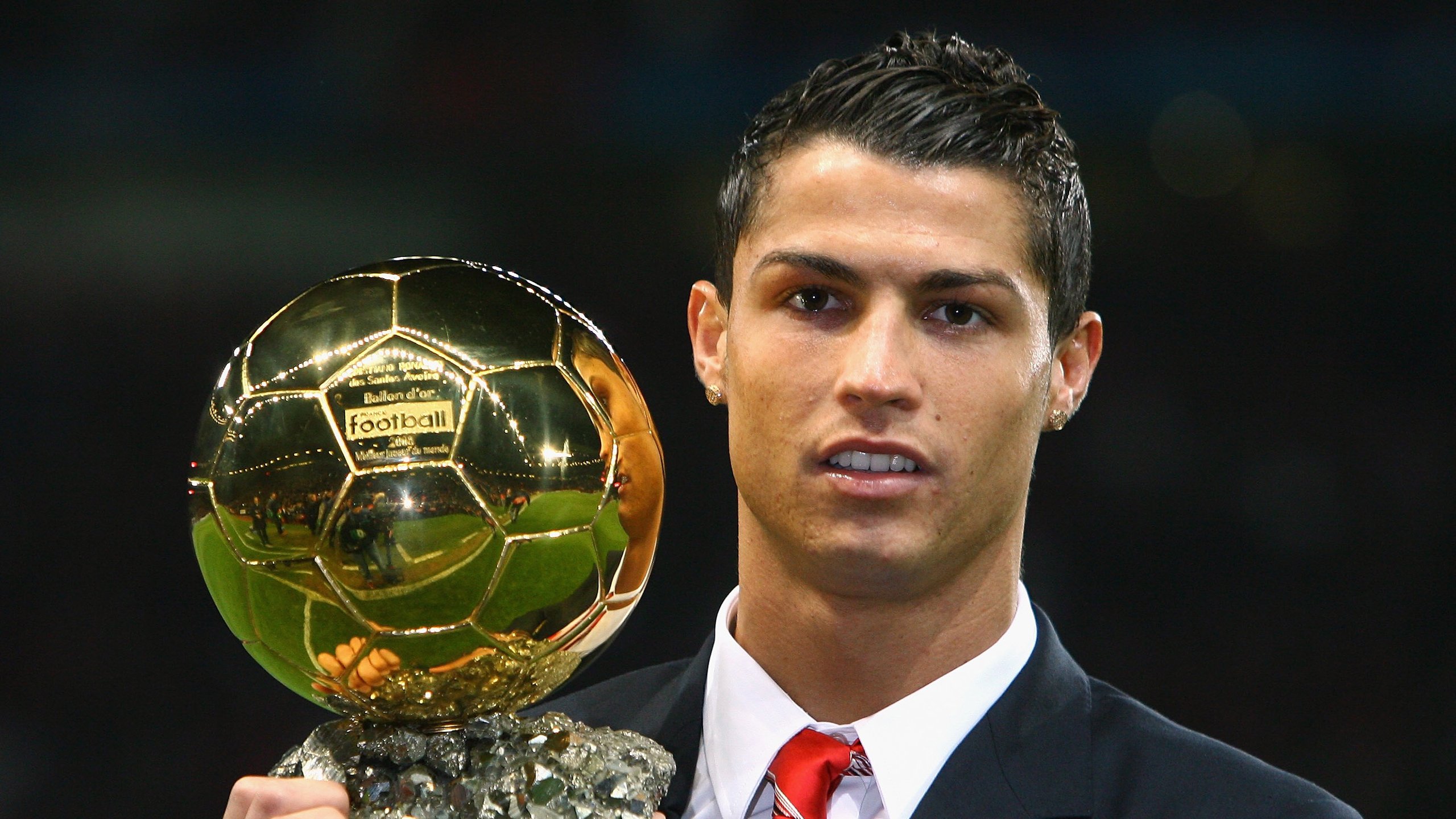 萨索洛新帅接手，球队展望面临挑战，萨洛-索萨